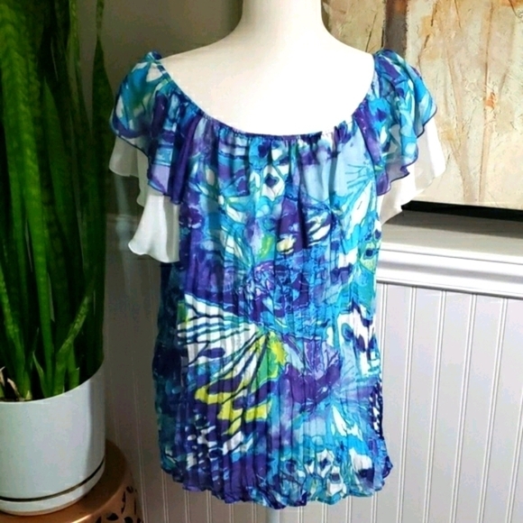 SERE NADE Womens Accordion Pleated Blouse - Picture 2 of 7